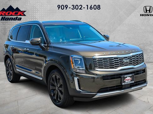 Used 2021 Kia Telluride S FWD image 3