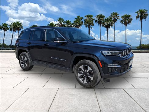 Used 2024 Jeep Grand Cherokee Limited 4xe image 2