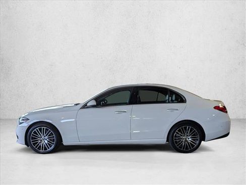 Used 2025 Mercedes-Benz C 300 Sedan image 29