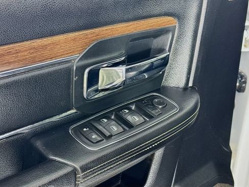 Used 2016 RAM 2500 Laramie w/ Sport Appearance Group AWD/4WD image 18