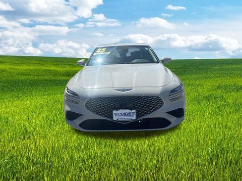 Used 2025 Genesis G70 2.5T AWD/4WD image 46