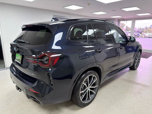 Used 2022 BMW X3 xDrive30i AWD/4WD image 3