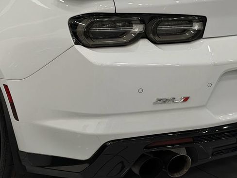 Certified 2019 Chevrolet Camaro ZL1 RWD image 8