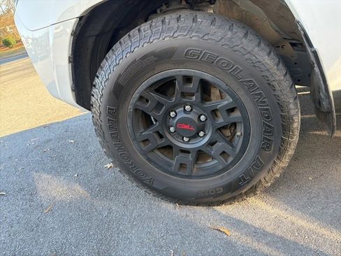 Used 2021 Toyota 4Runner Trail Special Edition image 36