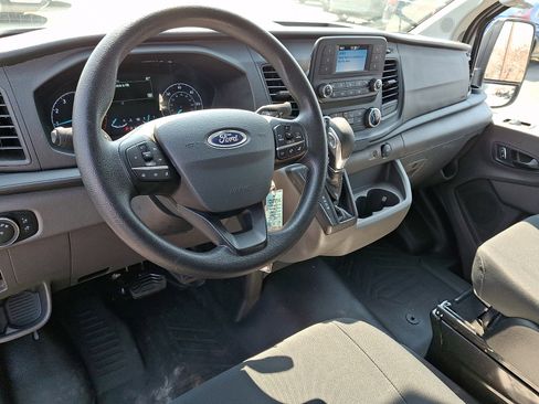 Used 2024 Ford Transit 250 Low Roof w/ Exterior Upgrade Package RWD image 11