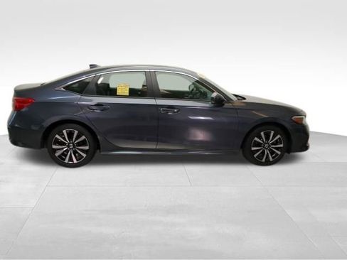Used 2024 Honda Civic EX image 9