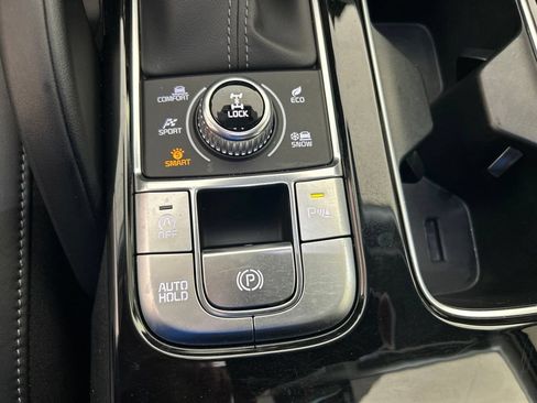 Used 2025 Kia Telluride S AWD/4WD image 51
