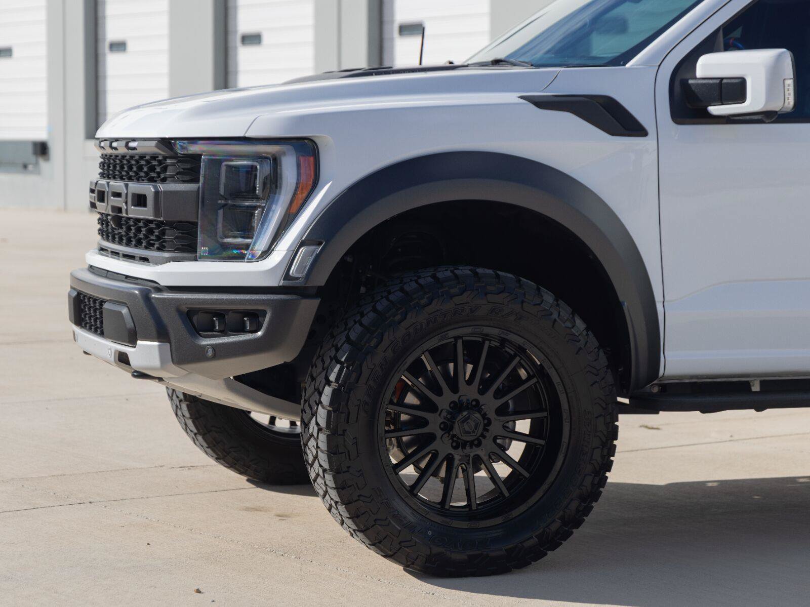 Used 2023 Ford F150 Raptor AWD/4WD image 15