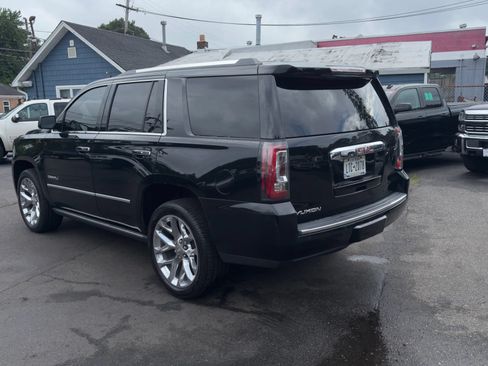 Used 2017 GMC Yukon Denali w/ Open Road Package AWD/4WD image 2