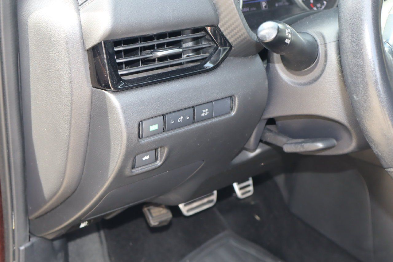 Used 2021 Nissan Sentra SV FWD image 21