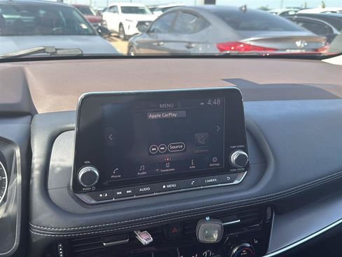 Used 2021 Nissan Rogue SV w/ Premium Package FWD image 5