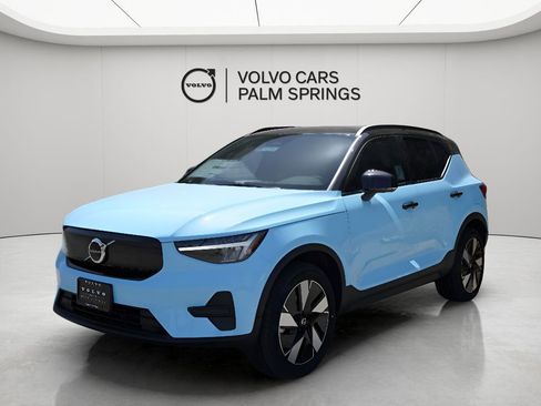 New 2025 Volvo EX40 Core w/ Climate Package image 3