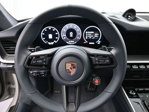 Certified 2025 Porsche 911 Carrera RWD image 7