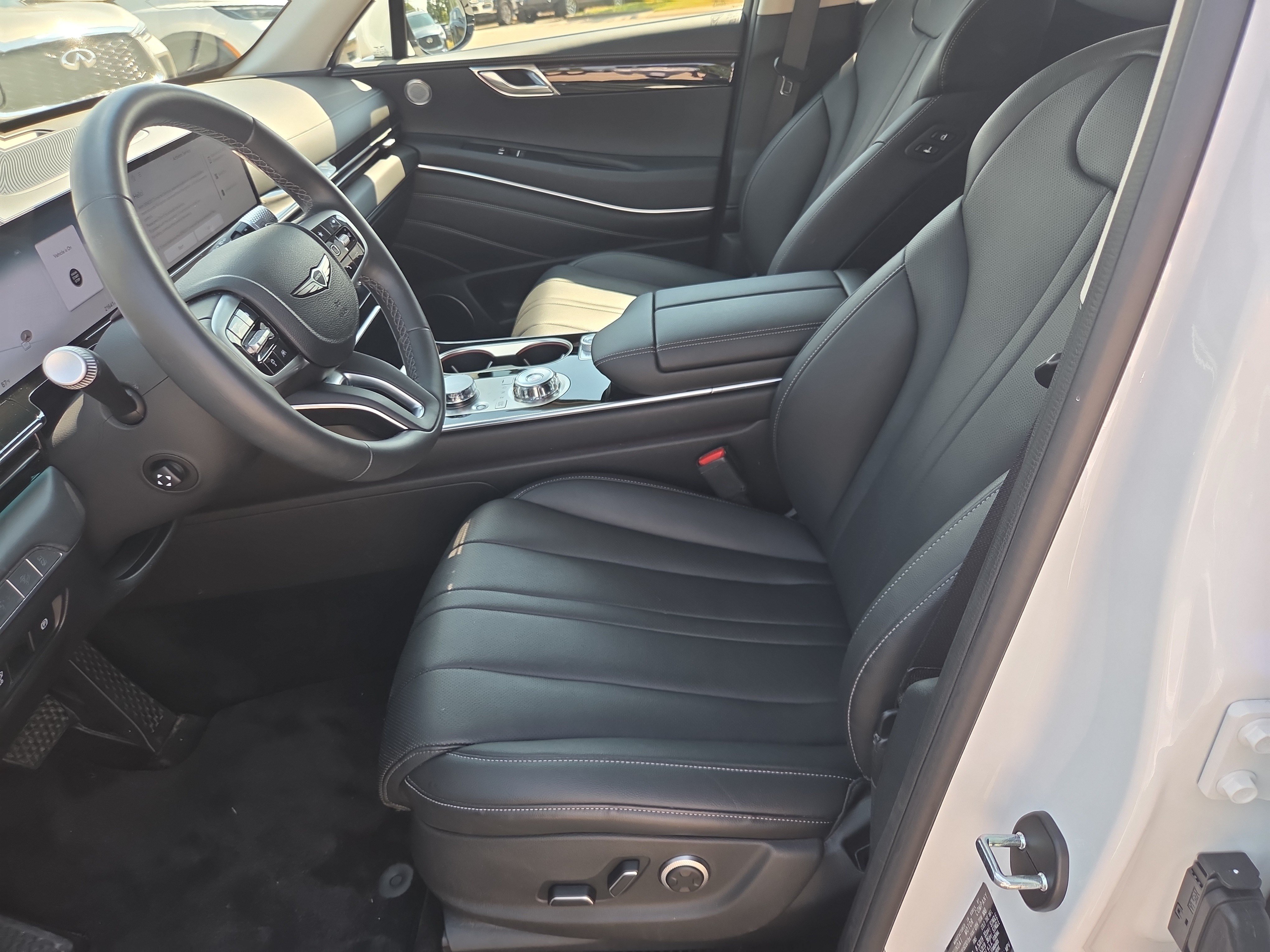 Used 2026 Genesis GV80 2.5T AWD/4WD image 5
