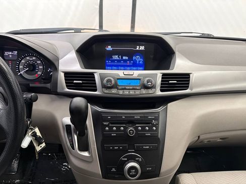 Used 2013 Honda Odyssey EX image 28