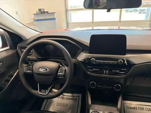 Used 2024 Ford Escape Active AWD/4WD image 19