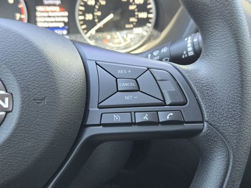 Used 2025 Nissan Sentra S FWD image 28