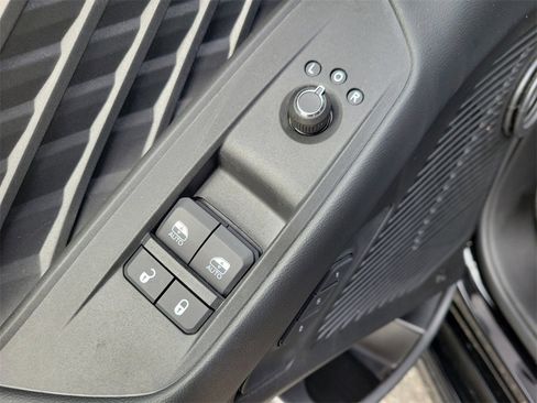 Used 2025 Dodge Charger R/T Scat Pack w/ Track Pack image 23