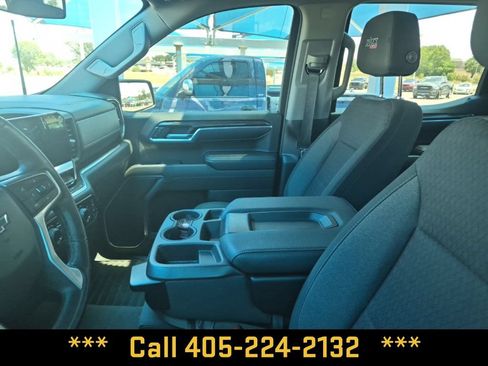 Used 2022 Chevrolet Silverado 1500 RST w/ Z71 Off-Road Package AWD/4WD image 22