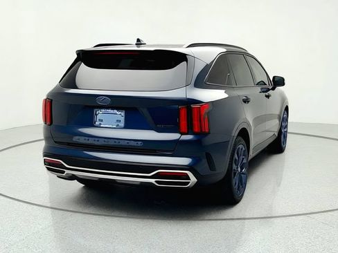 Certified 2021 Kia Sorento SX FWD image 5