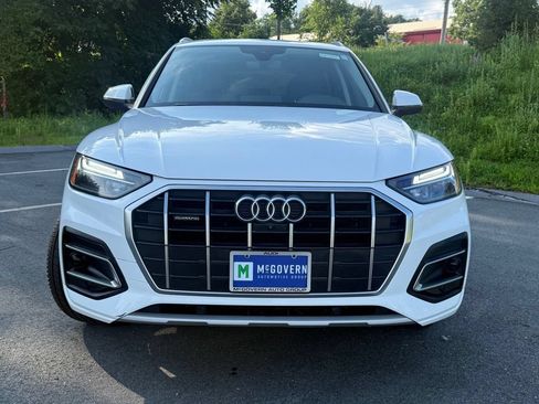 Used 2021 Audi Q5 2.0T Premium Plus w/ Premium Plus Package AWD/4WD image 9
