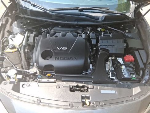 Used 2019 Nissan Maxima SR w/ Premium Package FWD image 26