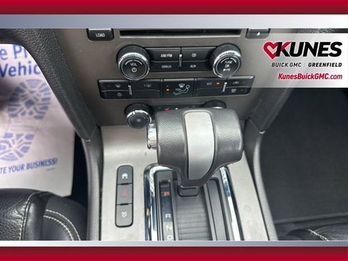 Used 2010 Ford Mustang Coupe RWD image 25