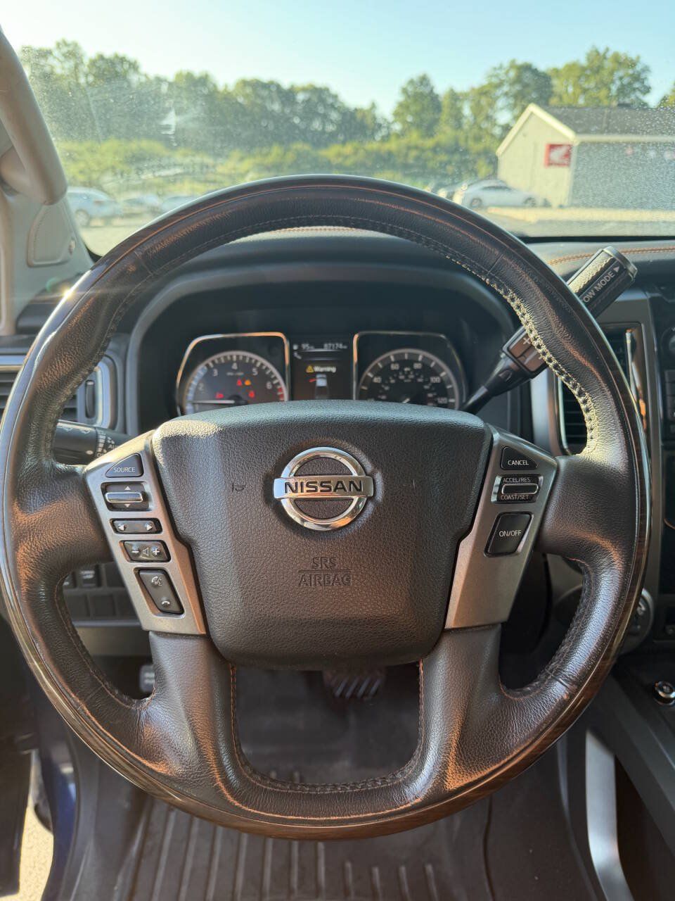Used 2016 Nissan Titan Platinum Reserve AWD/4WD image 8