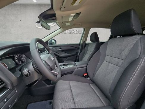 New 2026 Nissan Rogue SV w/ Cold Weather Package FWD image 19