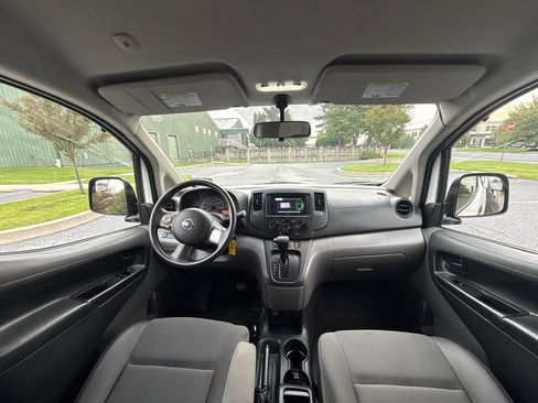 Used 2016 Nissan NV200 S w/ Back Door Glass Package FWD image 15
