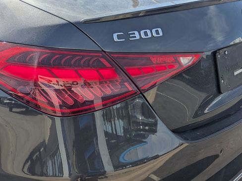 Used 2023 Mercedes-Benz C 300 Sedan image 5