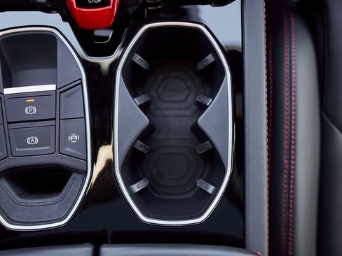 Used 2021 Lamborghini Urus image 66