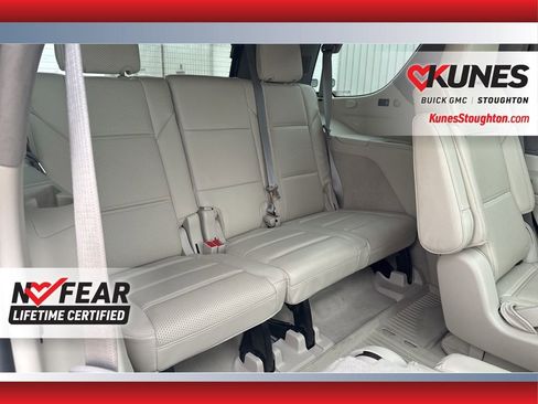 Used 2023 Cadillac Escalade Premium Luxury Platinum w/ Heavy-Duty Trailer Package AWD/4WD image 31