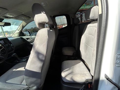 Used 2015 Chevrolet Colorado W/T w/ WT Convenience Package image 25