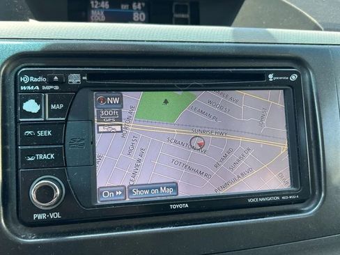 Used 2013 Toyota Sienna XLE w/ Entertainment Pkg AWD/4WD image 29