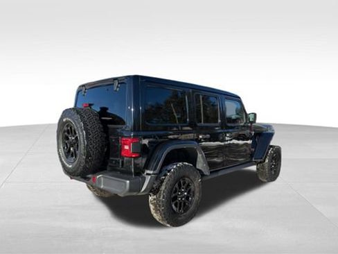 Used 2022 Jeep Wrangler Unlimited Rubicon w/ LED Lighting Group image 3