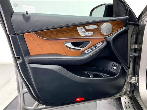 Used 2023 Mercedes-Benz GLC 43 AMG GLC 43 AMG image 25