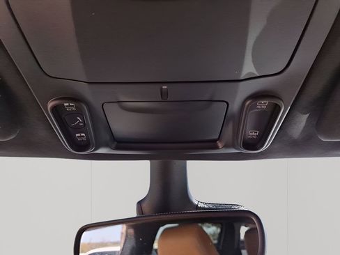 Used 2023 Chrysler Pacifica Pinnacle image 43