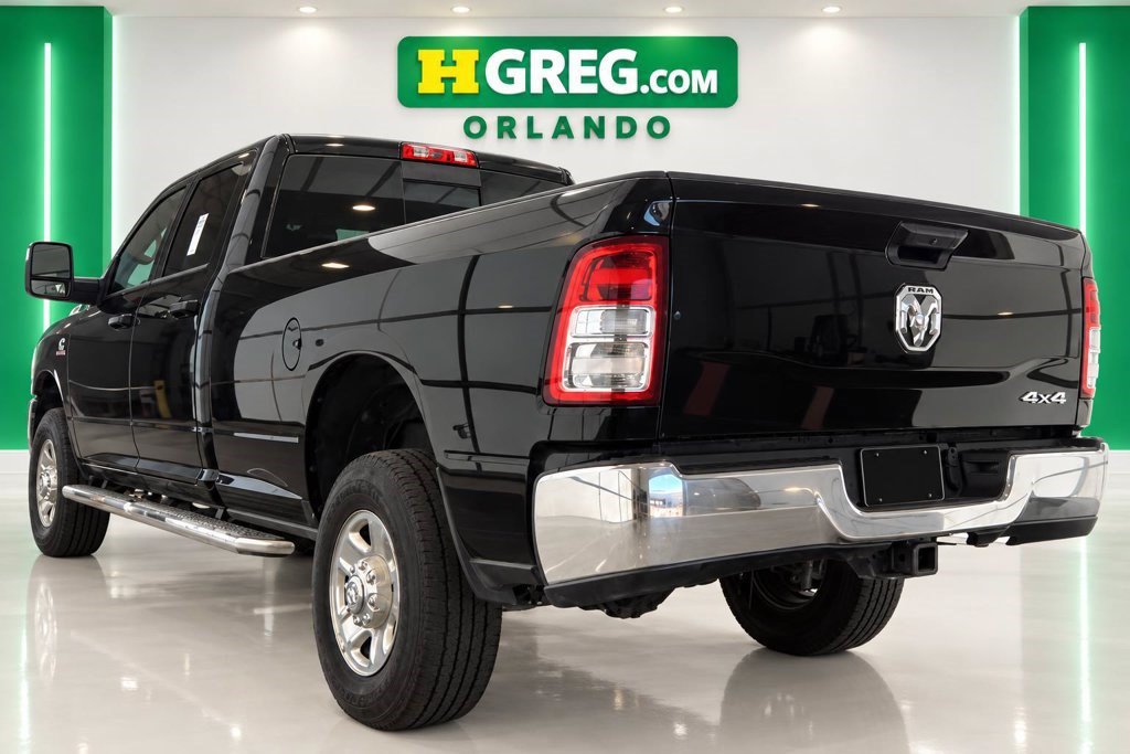 Used 2024 RAM 2500 Tradesman w/ Chrome Appearance Group AWD/4WD image 2