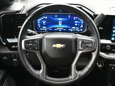 Used 2024 Chevrolet Silverado 2500 High Country w/ High Country Premium Package AWD/4WD image 25