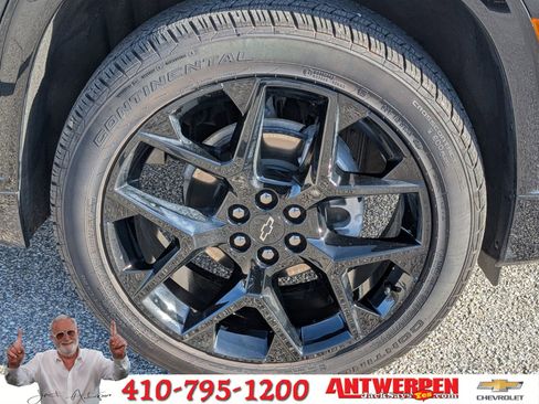 Certified 2024 Chevrolet Traverse RS w/ LPO, Floor Liner Package image 10