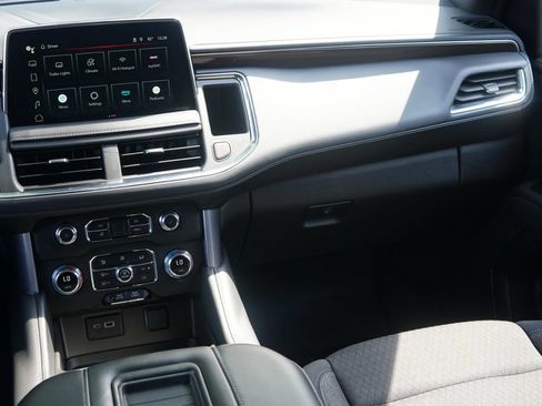 Used 2022 GMC Yukon SLE AWD/4WD image 22
