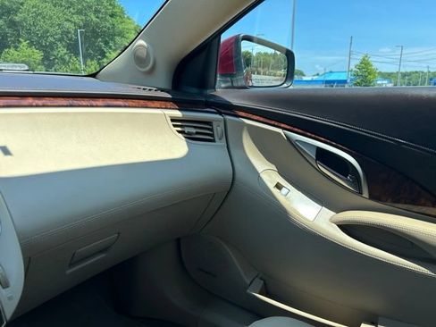 Used 2010 Buick LaCrosse CXL w/ Luxury Package FWD image 29