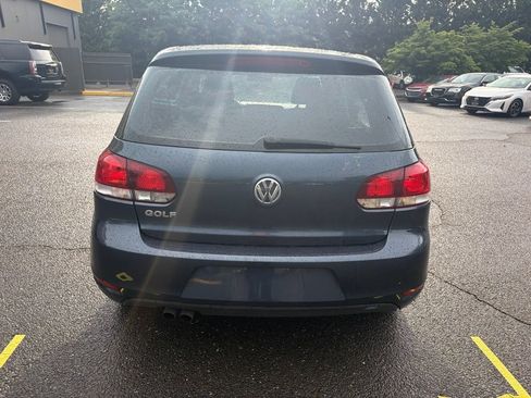 Used 2012 Volkswagen Golf 4-Door FWD image 6