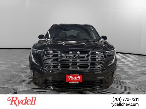 Used 2026 GMC Acadia Denali Ultimate w/ LPO, Floor Liner Package AWD/4WD image 8