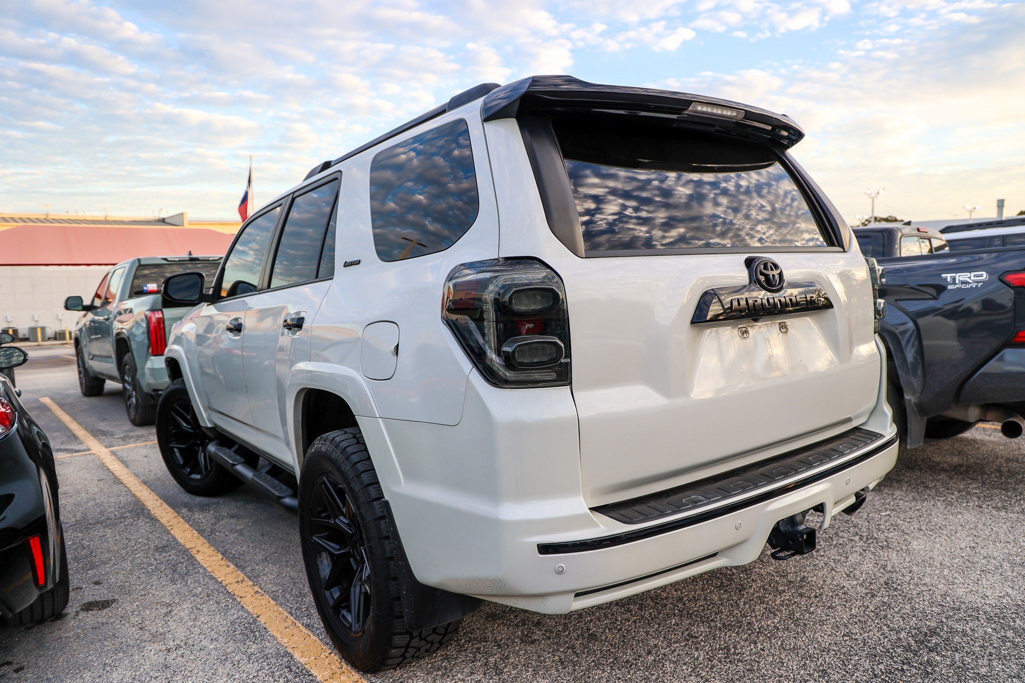 Used 2017 Toyota 4Runner Limited RWD image 9