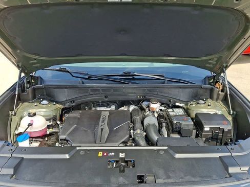 Used 2025 Hyundai Santa Fe Calligraphy AWD/4WD image 30