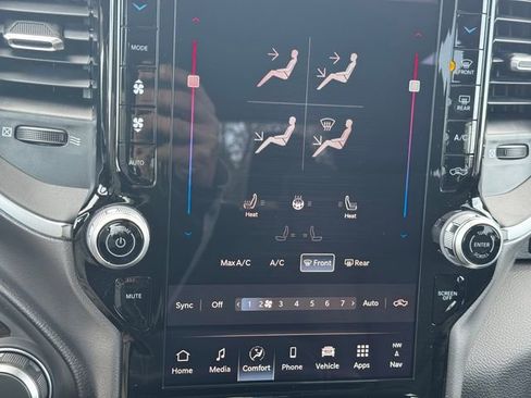 New 2026 RAM 1500 Big Horn AWD/4WD image 29
