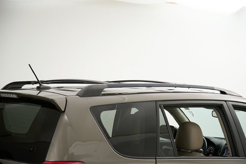 Used 2011 Toyota RAV4 Limited w/ Limited Extra Value Pkg AWD/4WD image 10