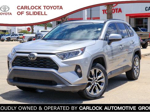 Used 2020 Toyota RAV4 XLE Premium FWD image 1
